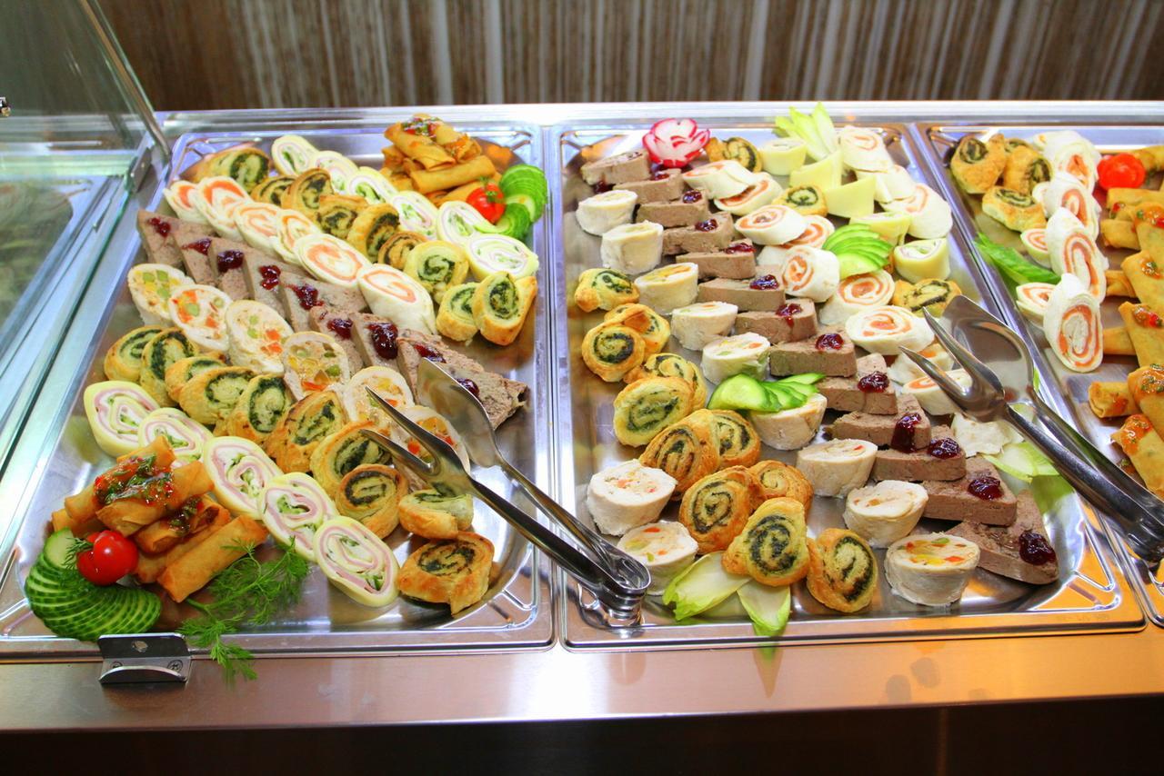 Hotel Yesterday Bucharest Luaran gambar